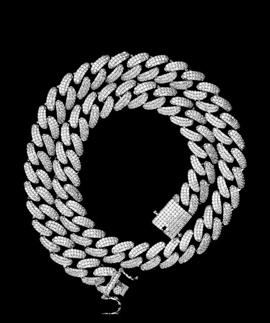 Moissanite Cuban link (925 sterling silver )