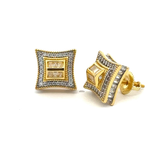 14k gold earrings ( Diamond Tester Certified )