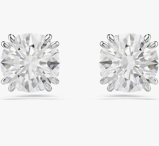 Diamond stud Earrings
